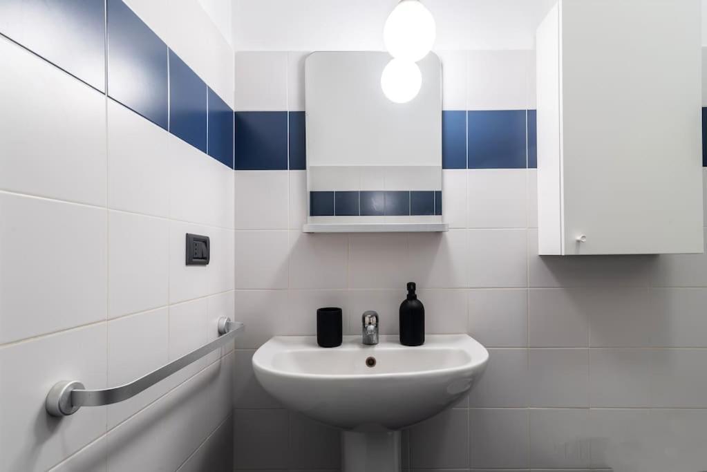 Appartement Moderno Bilocale In Zona Mico *