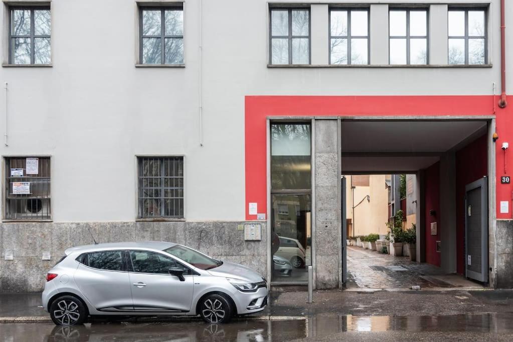 Moderno Bilocale In Zona Mico Appartement